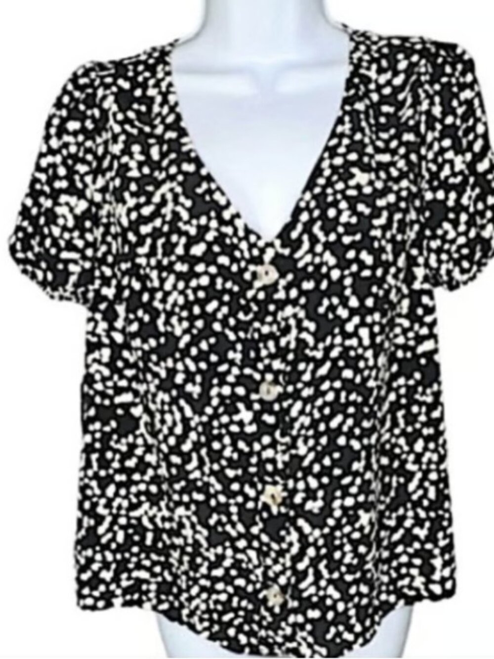 Everly Black and white top
